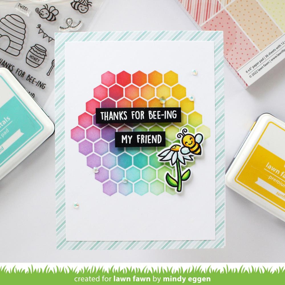 Lawn Fawn - Clippings Stencil - Honeycomb