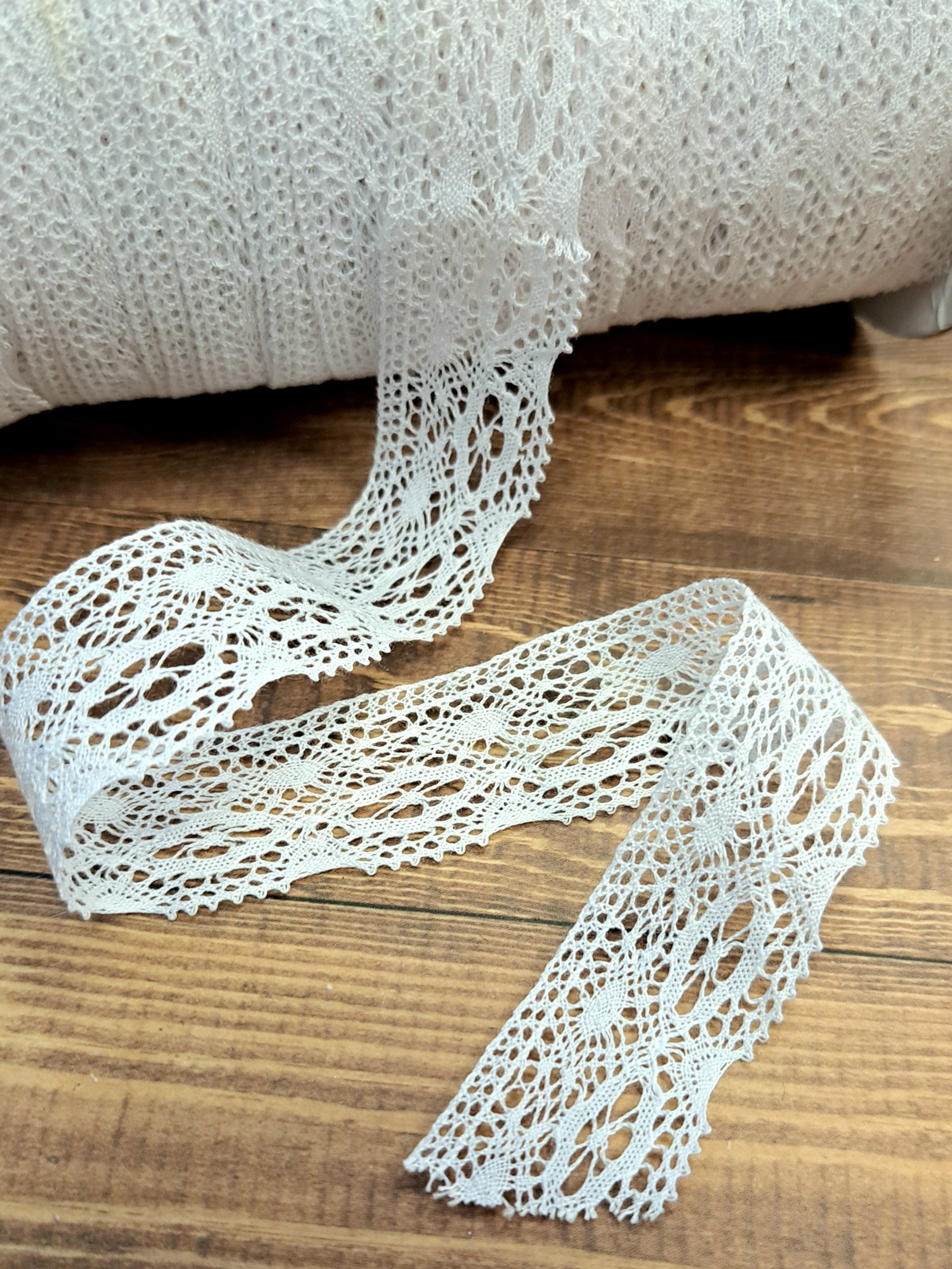 Crochet Lace Ribbon - White (metervis)