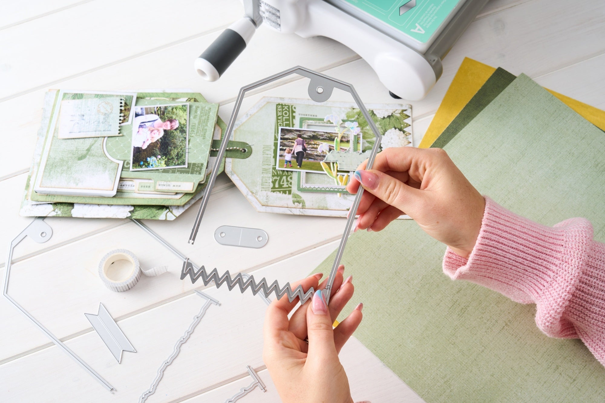 Sizzix/ 49 and Market - Snap & Swap -Thinlits  Dies - Large Tags