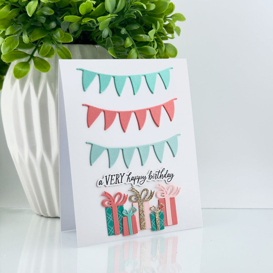 Spellbinders - Dies - Say Cheese Classic Pooh - Birthday Accessories