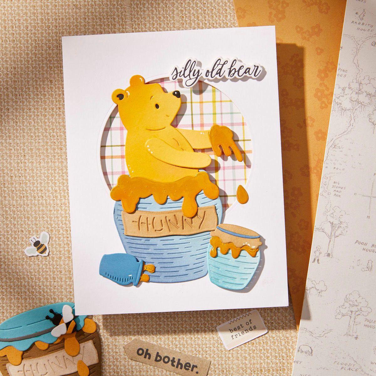 Spellbinders - Dies - Say Cheese Classic Pooh - Pooh's Hunny Pot