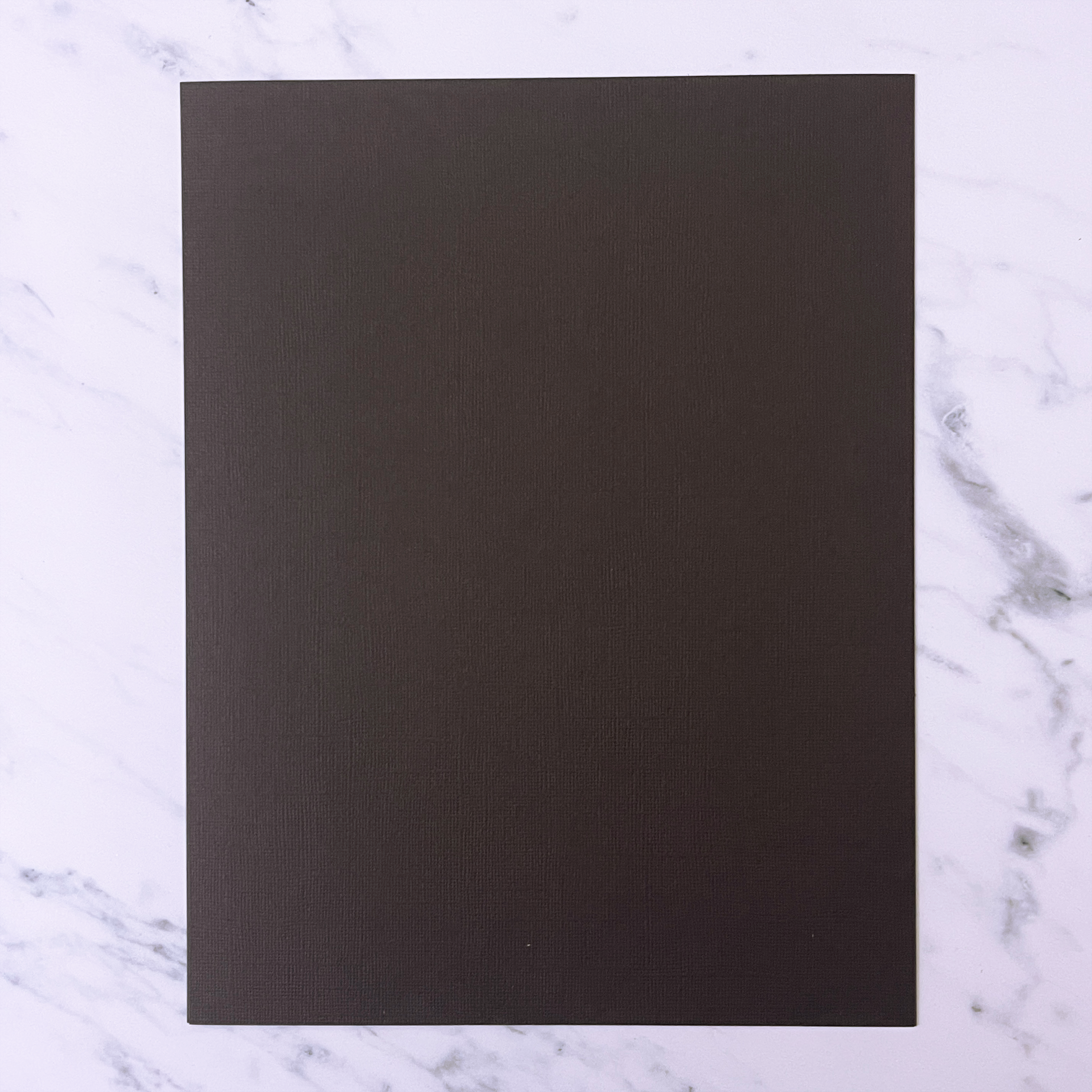 Bazzill - Canvas - Raisin - 8,5x11"