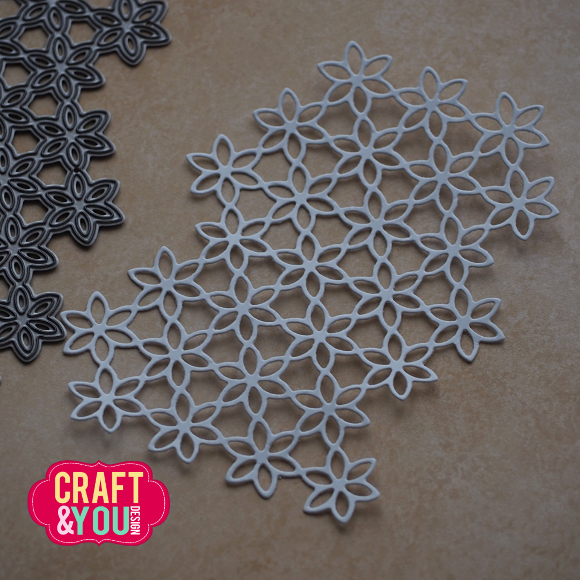 Craft and You - Dies - Flower Background