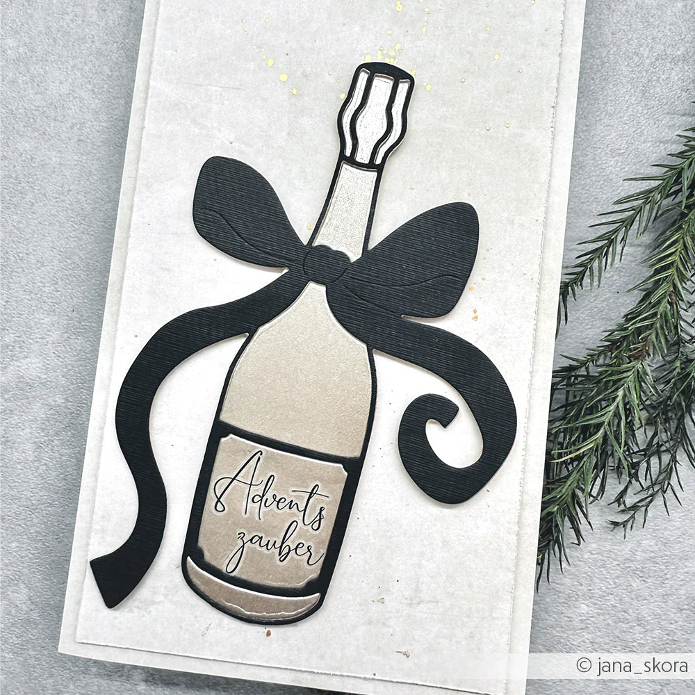 Alexandra Renke - Dies - Stor champagneflaske