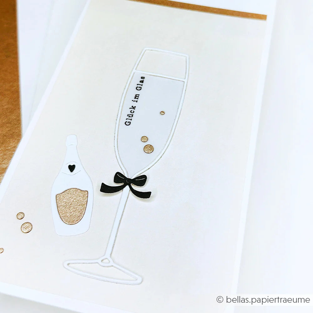 Alexandra Renke - Dies - Stort omriss champagneglass