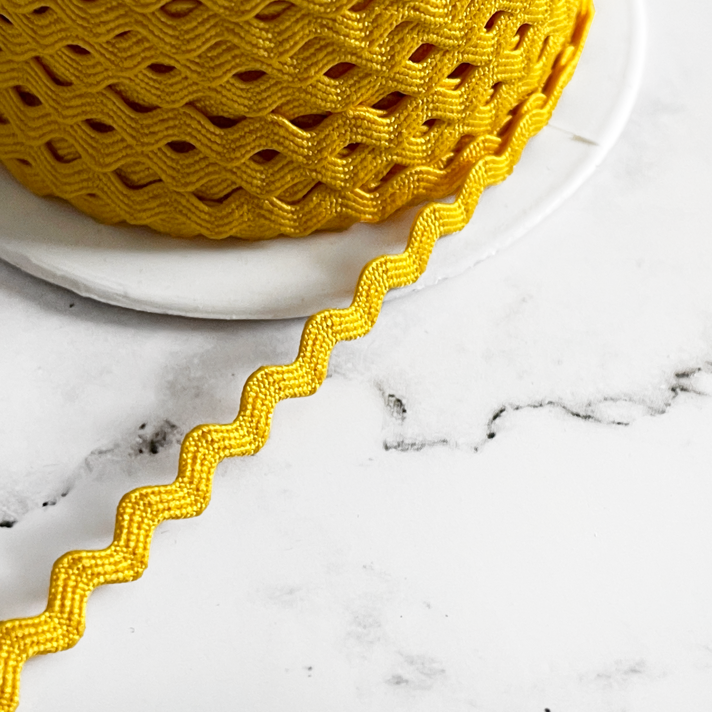 May Arts - Ric Rac - Yellow (Metervis)