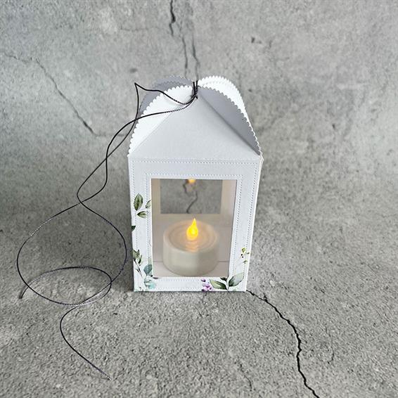 Simple and Basic - Dies - Scalloped Giftbox High