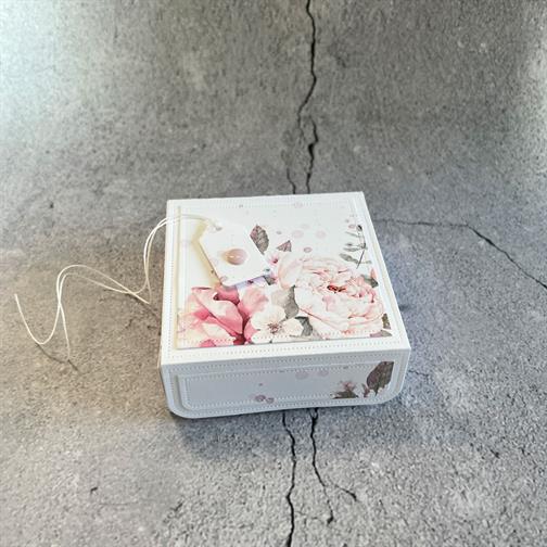 Simple and Basic - Dies - Gift box