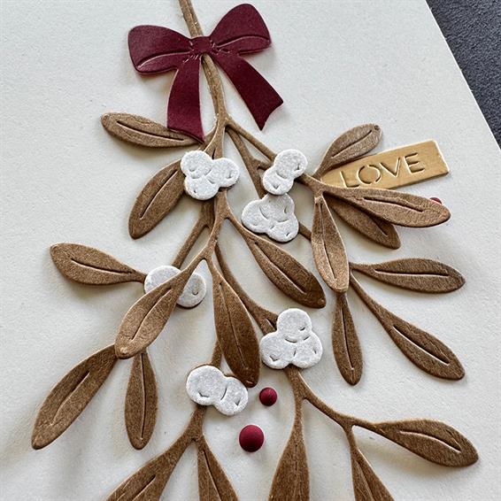 Simple and Basic - Dies - Beautiful Mistletoe