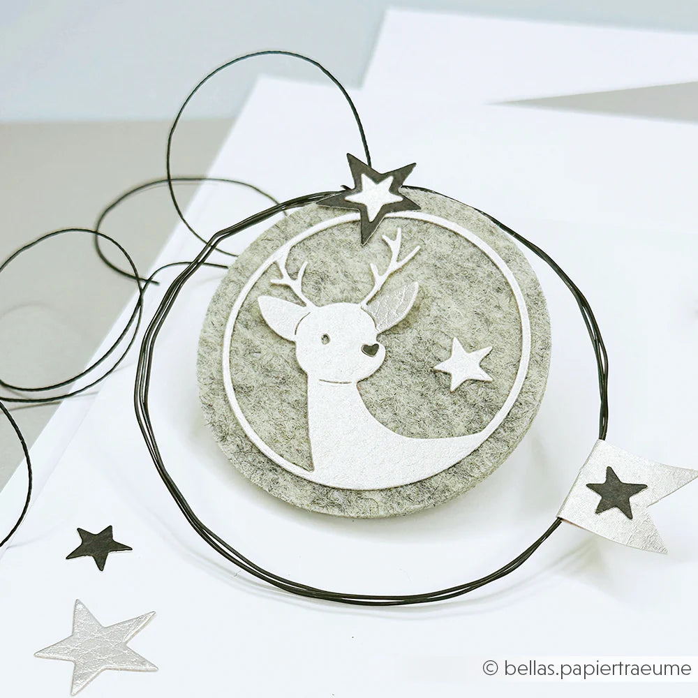 Alexandra Renke - Dies - Hjertelig rein i en sirkel