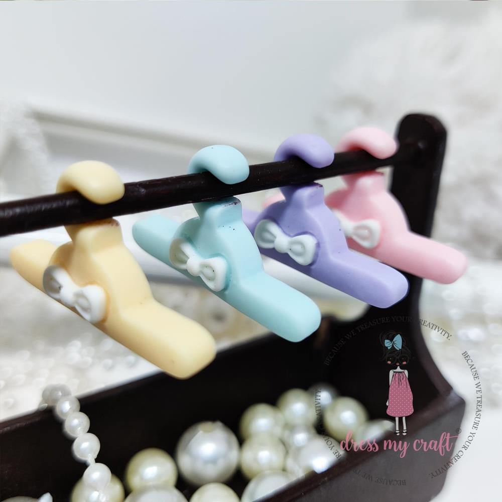 Dress my craft - Miniature - Cute Hangers