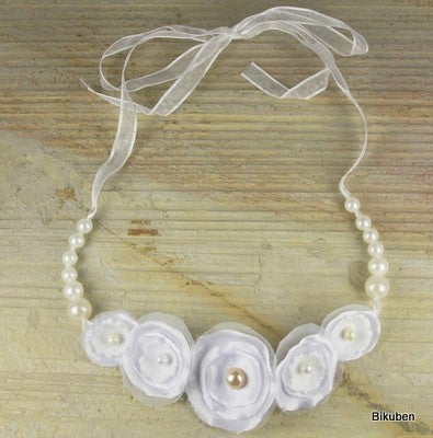 Prima: Scrapbook Jewelry GLACIER