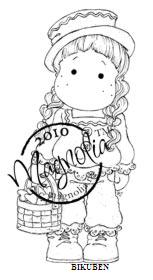 Magnolia: Gingerbread Tilda