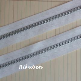 Maya Road - Cloud White Zipper Trim (metersvis)