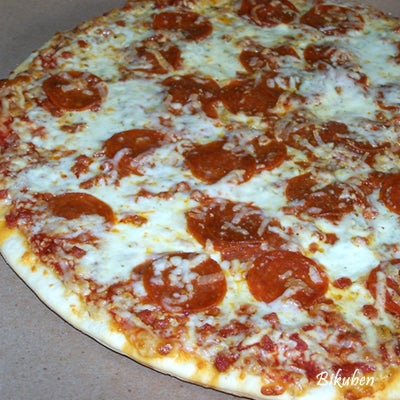Sugar Tree: Pizza Time     12 x 12"