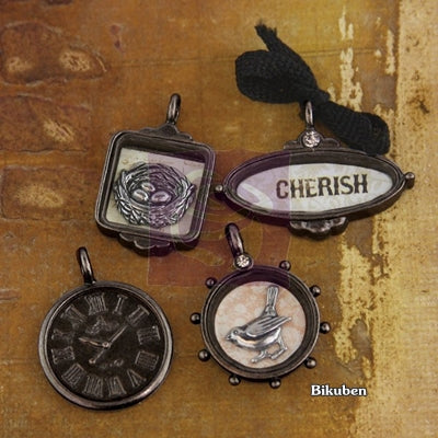 Prima - Metal Charms - Almanac
