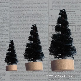 Maya Road - Bottle Brush Trees - Green