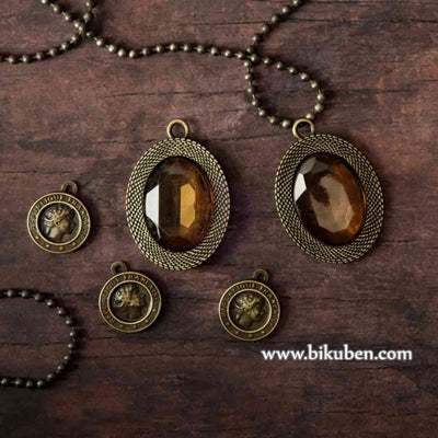 Prima - Memory Hardware - La Rochelle Antique Trinkets