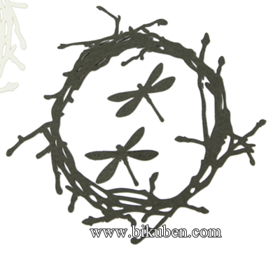Alexandra Renke - Dies - Twig Wreath with Dragonfly