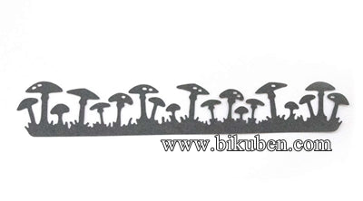 Alexandra Renke - Dies - Mushroom in a Row