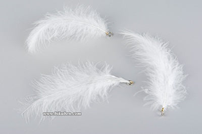 Fjær m/oppheng - Fluffy Hvit