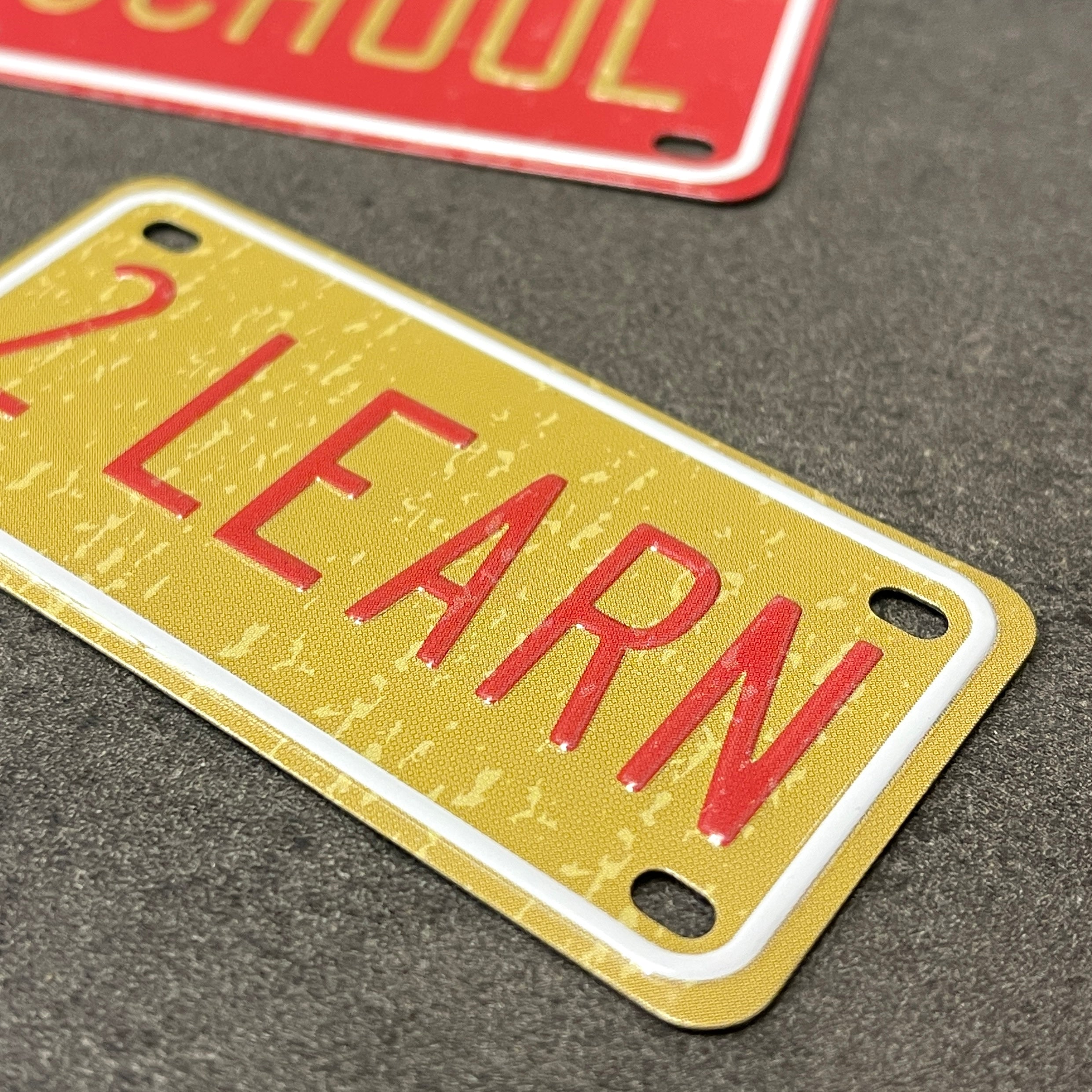 Creative Imaginations - School - Metal Plaques
