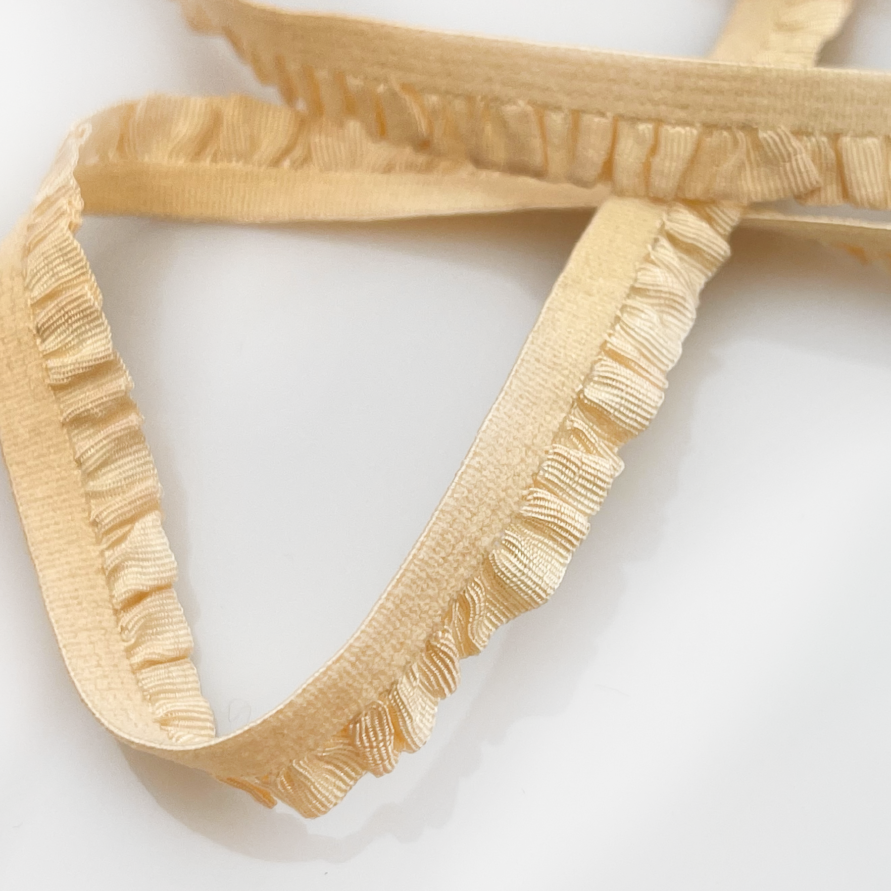 Maya Road - Ruffle Edge Trim - Beige - Metervis