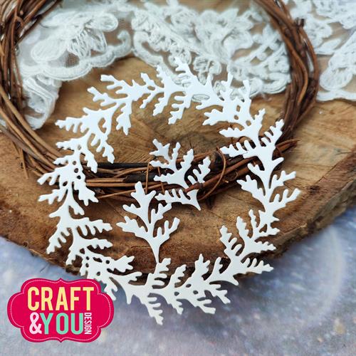 Craft and You - Dies - Leaves Wreath