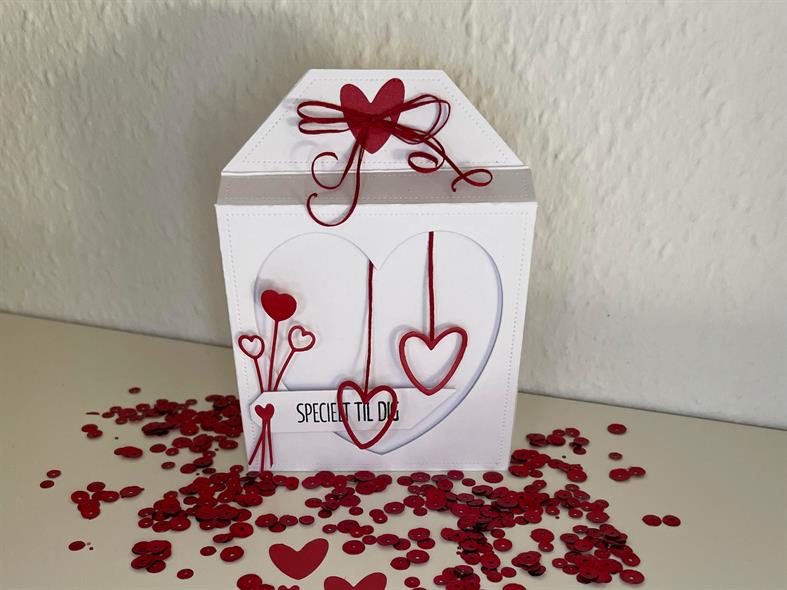 Simple and Basic - Dies - Square Giftbox SBD198