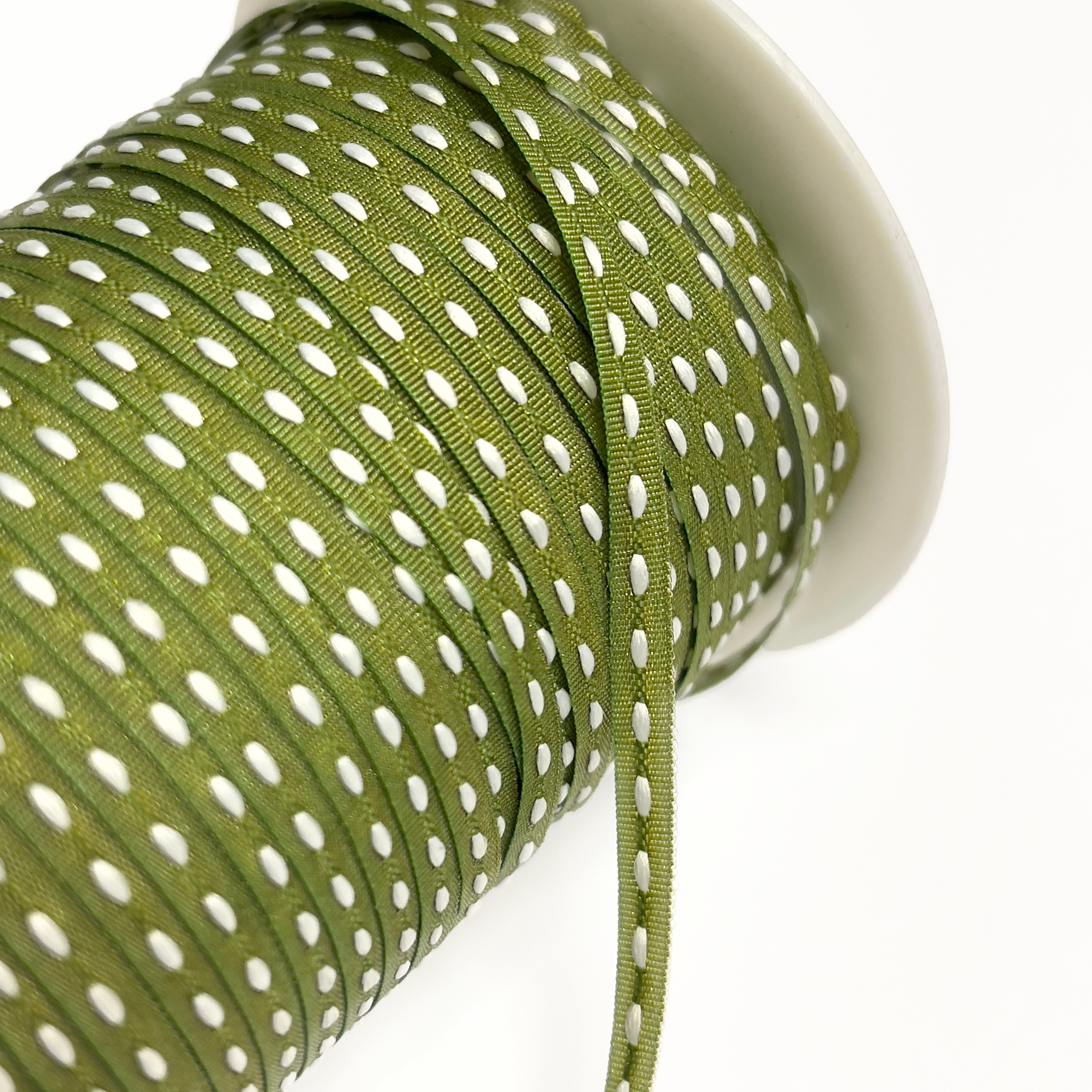 May Arts - Stitched Ribbon - Green - METERSVIS