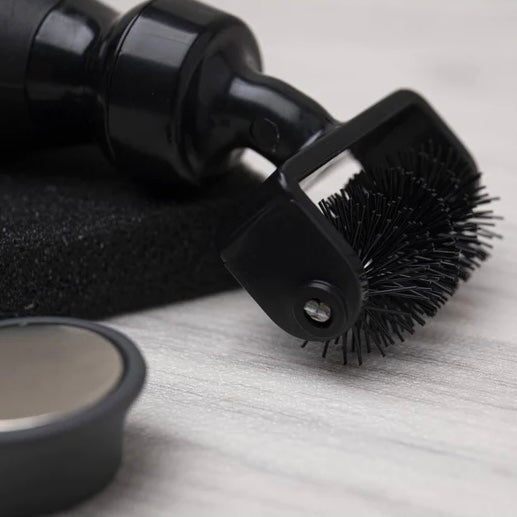 Sizzix - Tim Holtz - Die Brush & Pick Accessory Kit