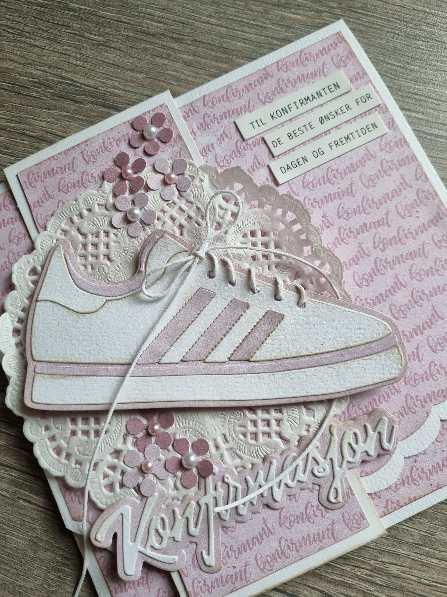 Papirdesign - Dies - Sneakers 2