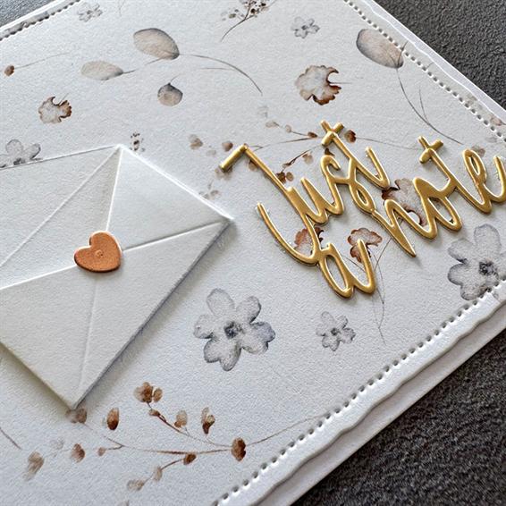 Simple and Basic - Dies - 10 x 10 Squares - Old Paper Edges