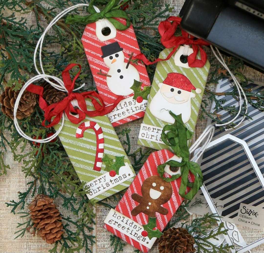 Sizzix -  Tim Holtz -  Christmas Minis Sidekick Dies and Texture Fade