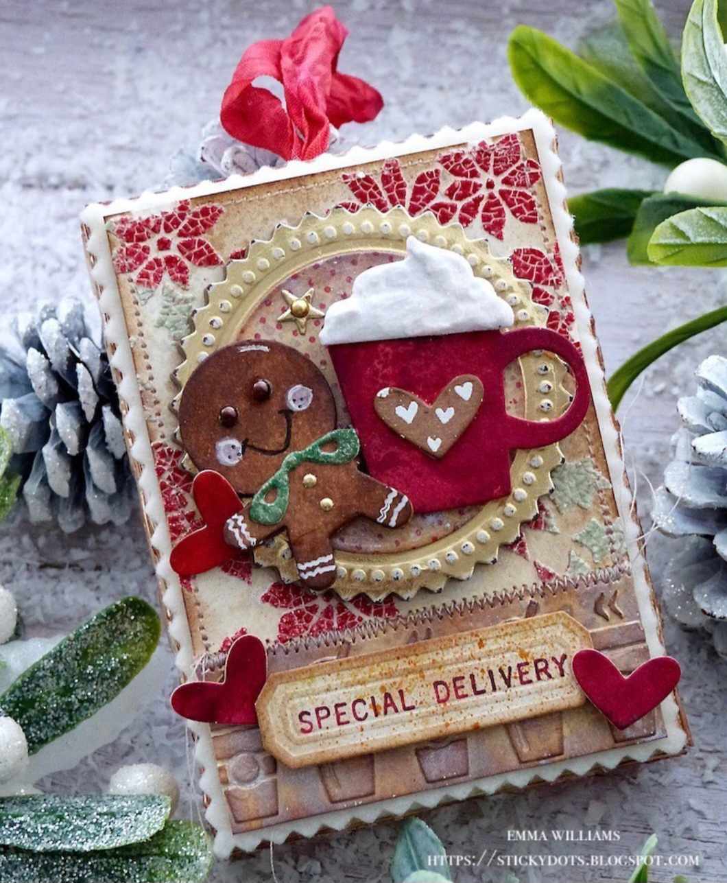 Sizzix -  Tim Holtz -  Christmas Minis Sidekick Dies and Texture Fade