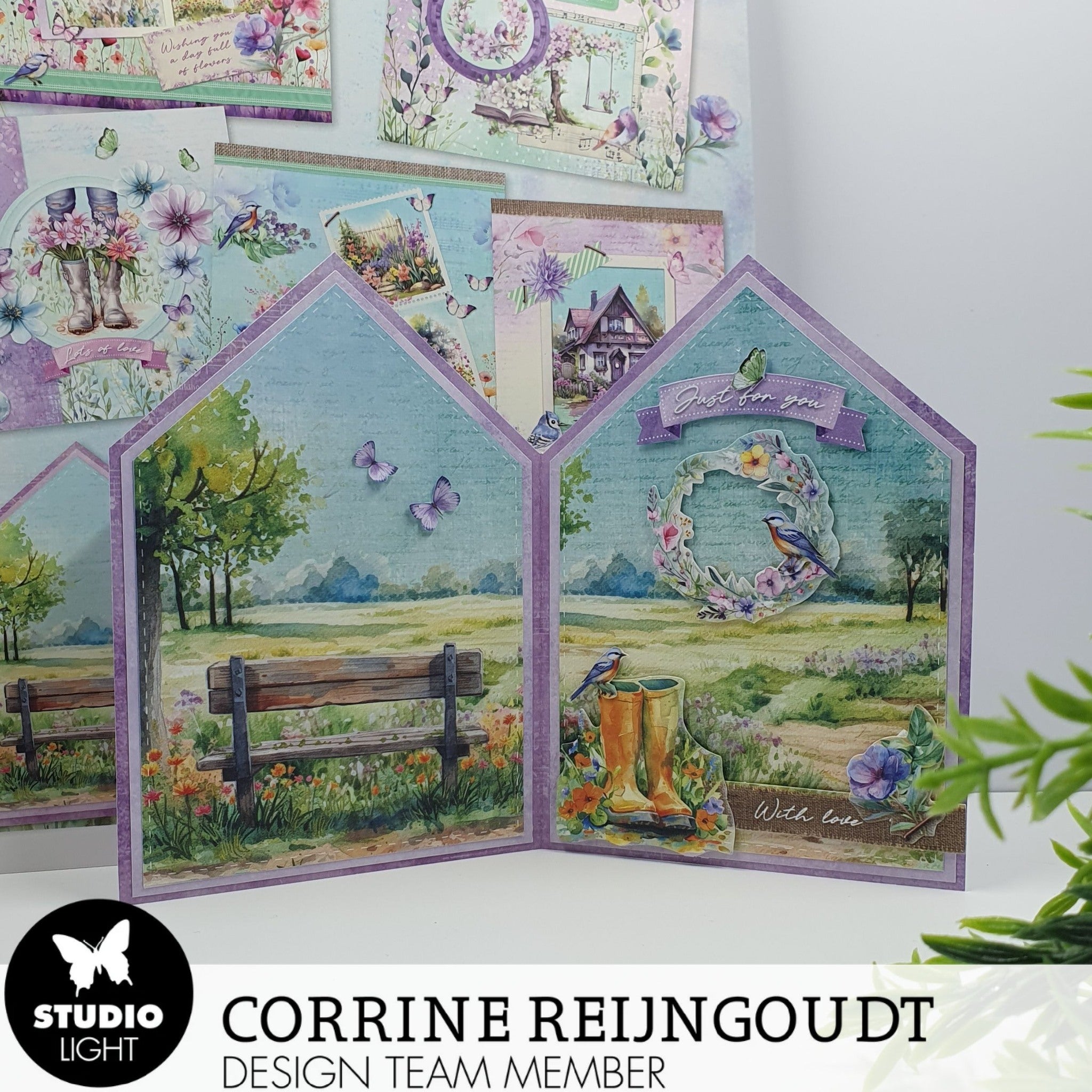Studio Light - Dies - House Card