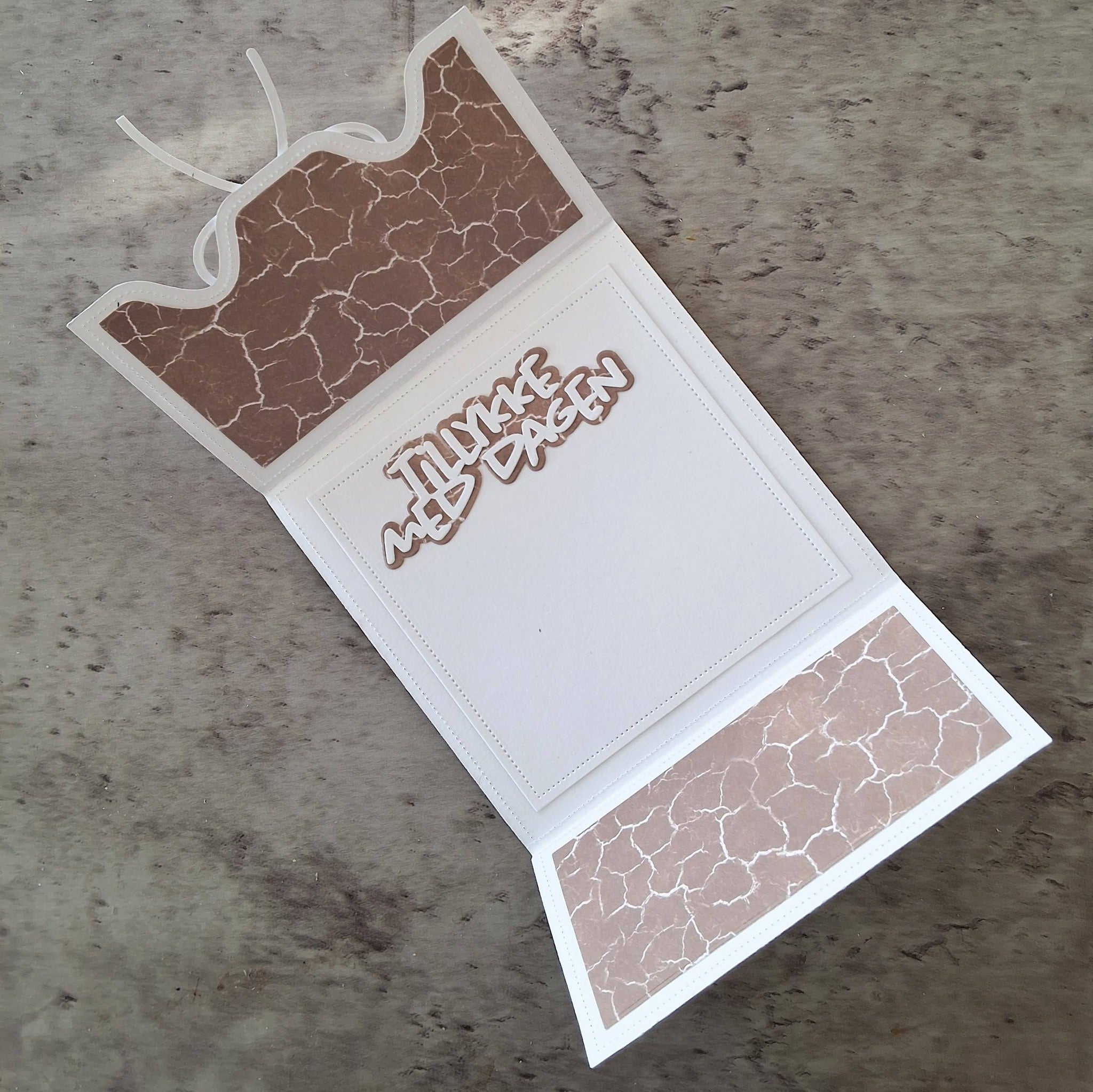 Simple and Basic - Dies - Square card with closure