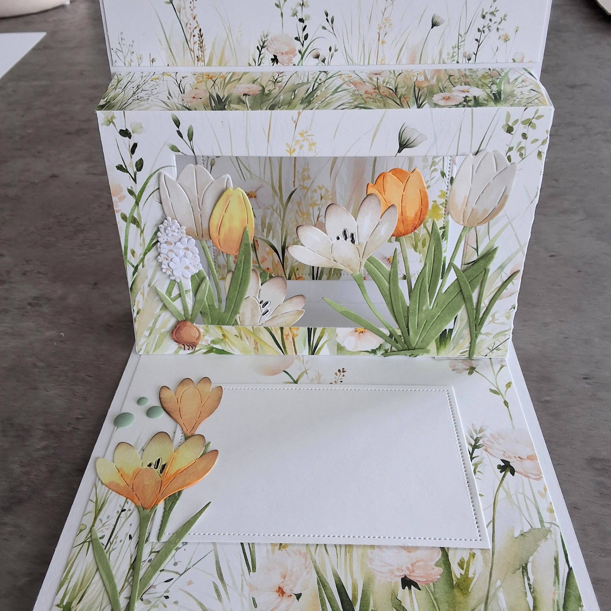 Simple and Basic - Dies - Beautiful Crocuses