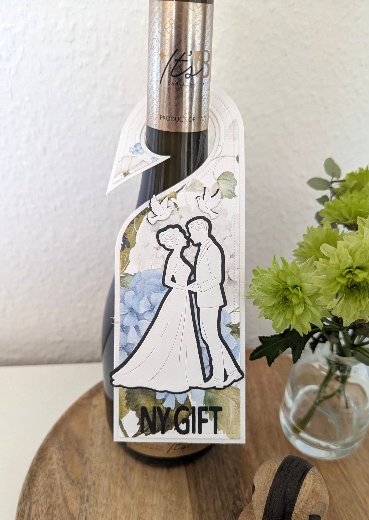 Simple and Basic - Dies - Wedding Couple