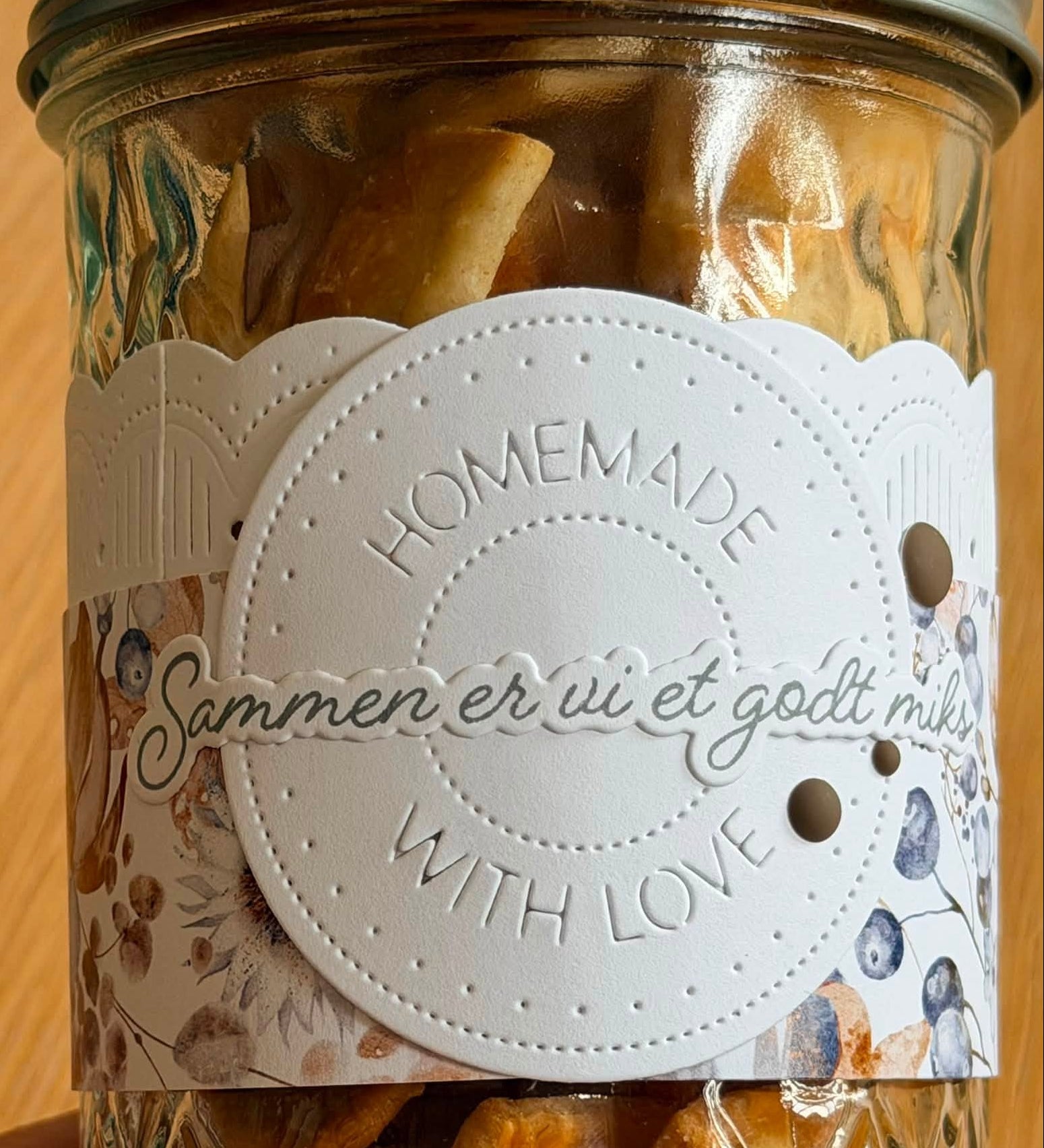 Simple and Basic - Dies - Border and top for jar