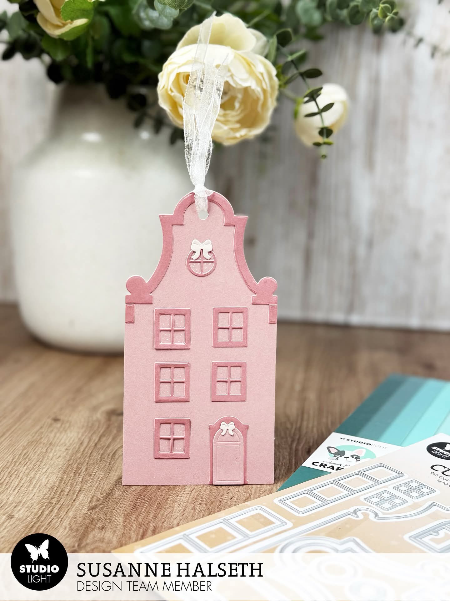 Studiolight Essentials Dies - Gable house