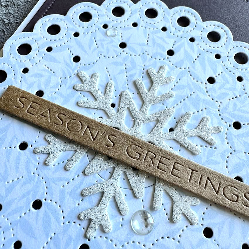 Simple and Basic - Dies - Decorative treatbag topper