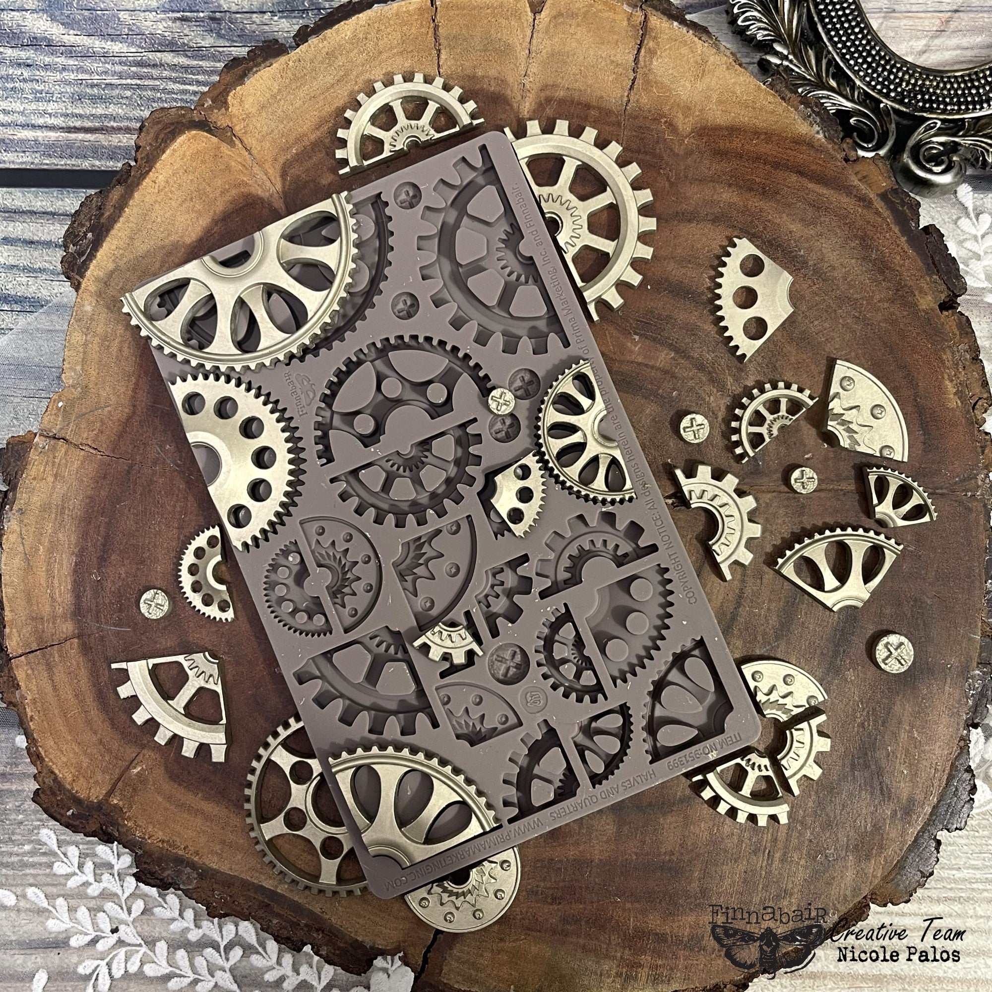 Prima - Finnabair Decor Mould - Halves And Quarters