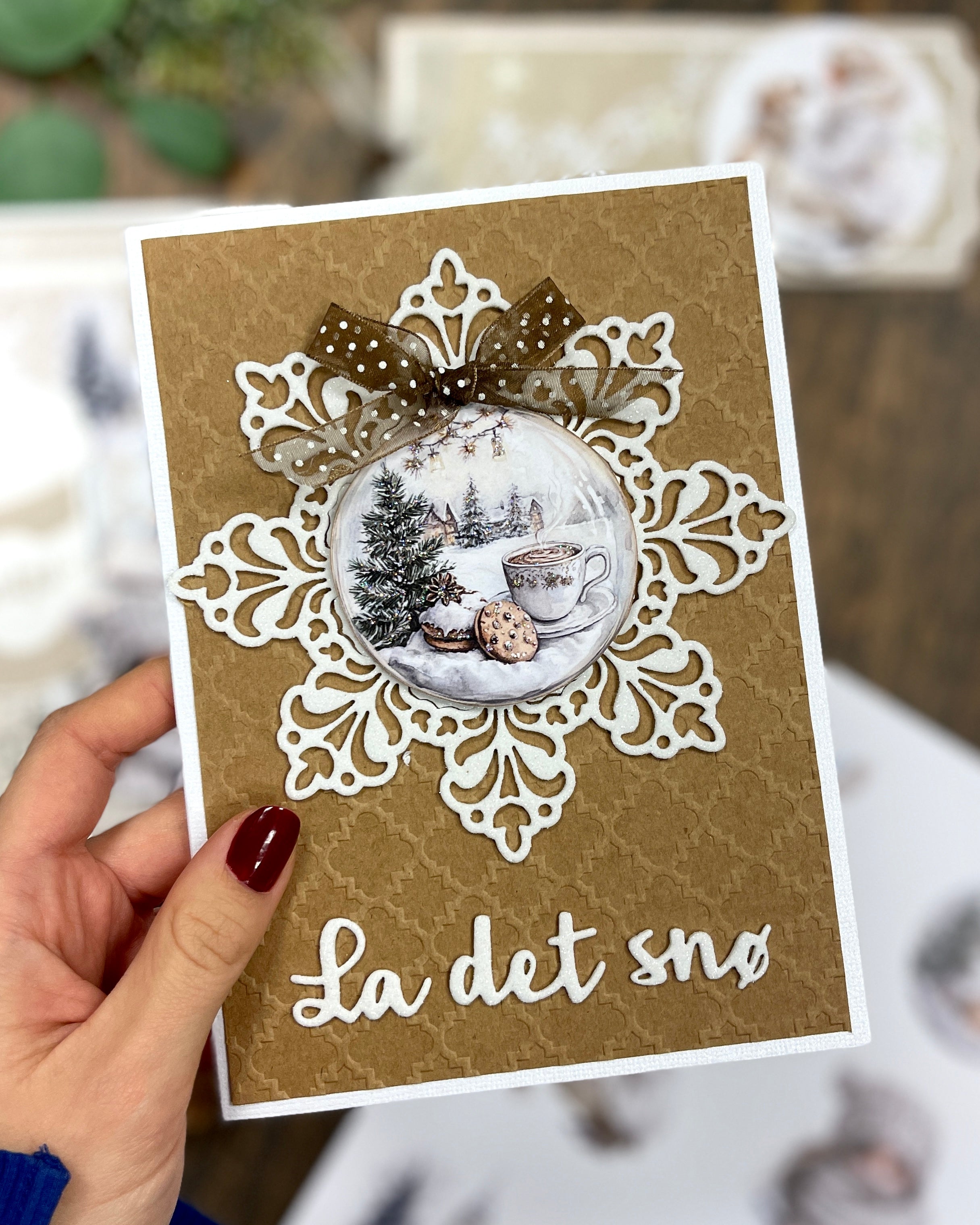 Bikuben Hobby  - Klippeark  A4 - Hvit vinter