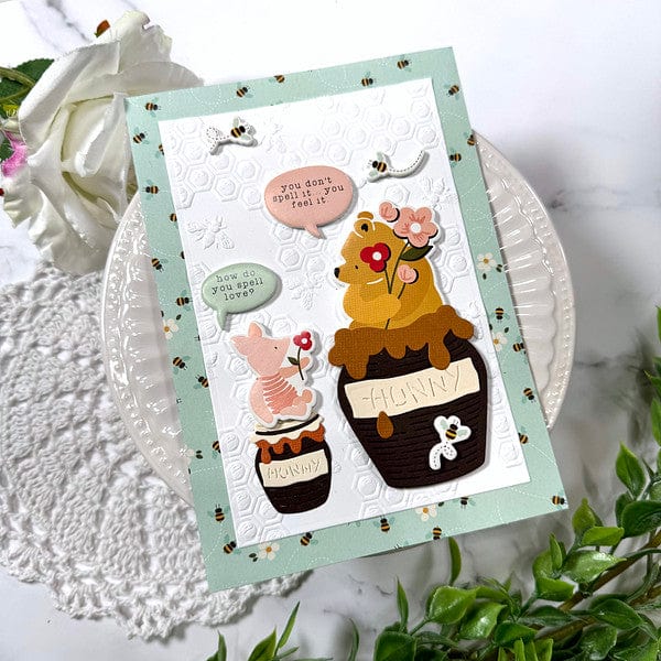 Spellbinders - Dies - Say Cheese Classic Pooh - Pooh's Hunny Pot