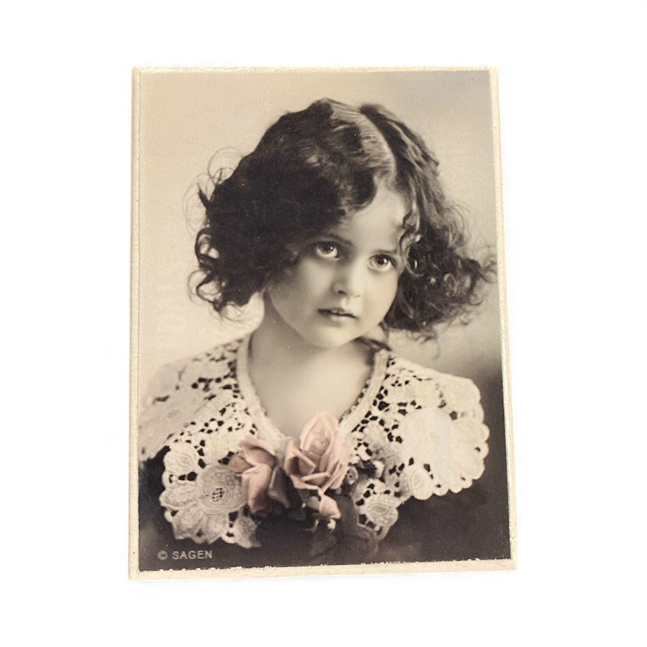 Sagen Vintage Design - Fyrstikkeske - Vintage jente