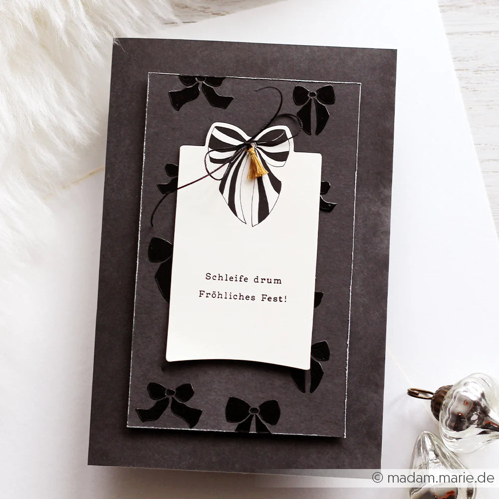 Alexandra Renke - Stencil - Sløyferegn