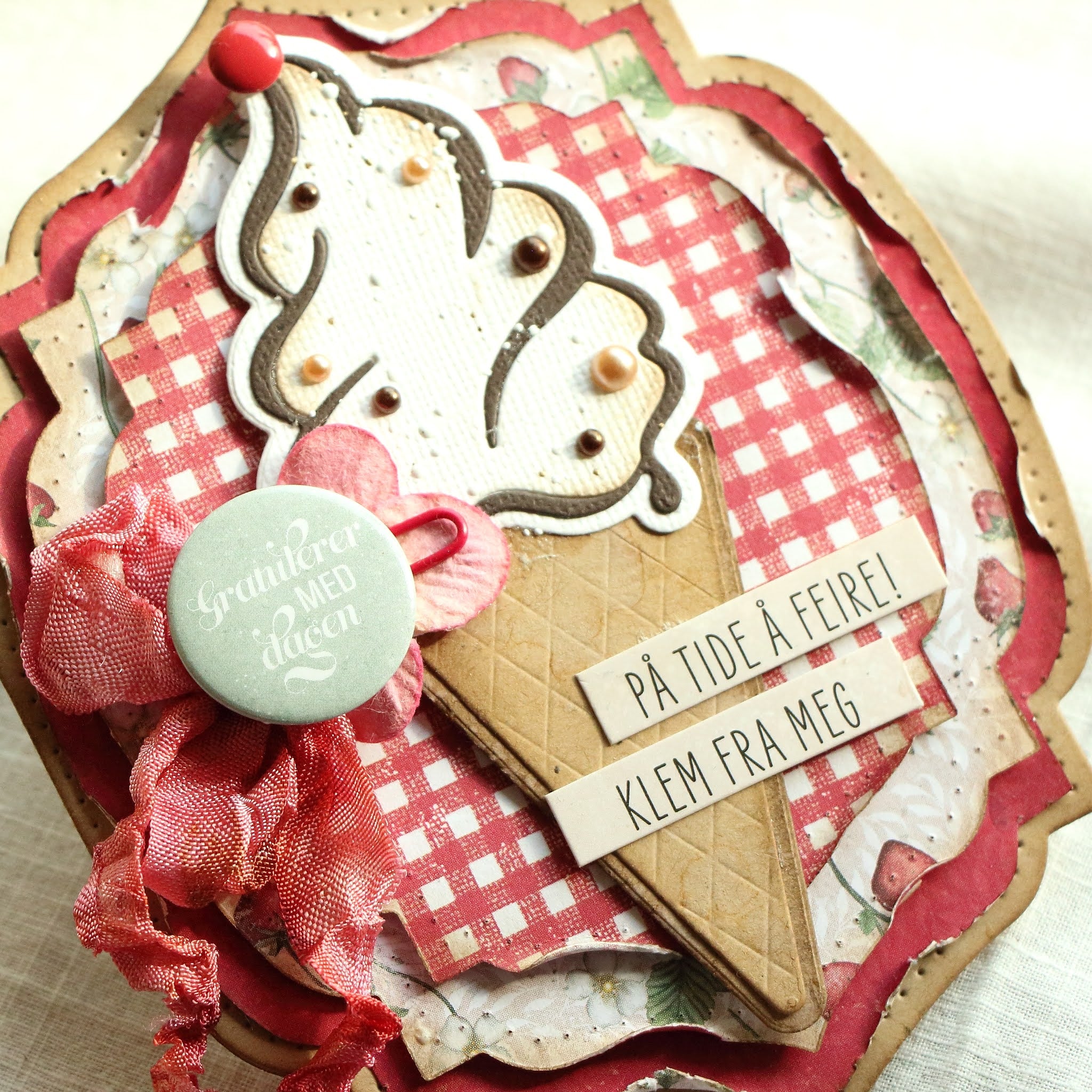 Papirdesign - Dies - Is