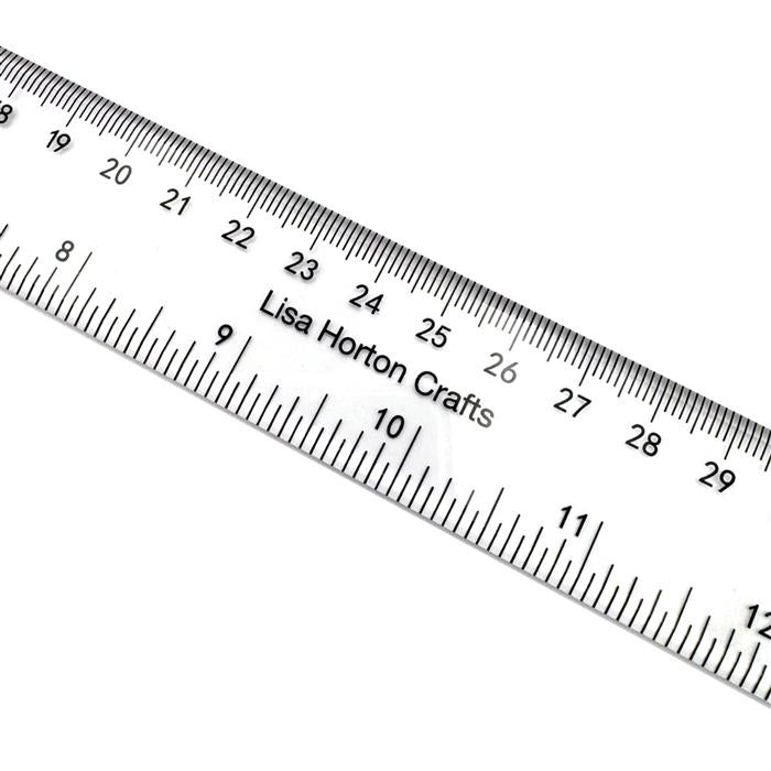 Lisa Horton - T Ruler - T linjal