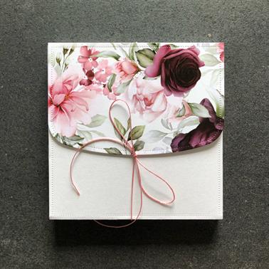 Simple and Basic - Dies - Gift box